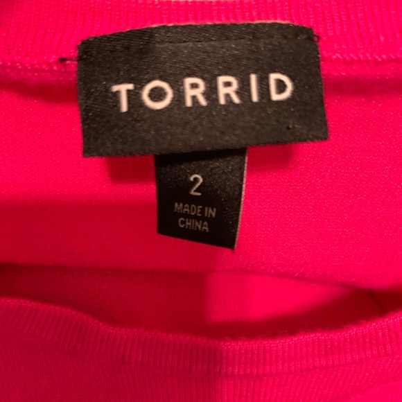 Torrid Pullover‎  Crewneck Open Chest Sweater Women Size 2 Hot Pink - Picture 3 of 4